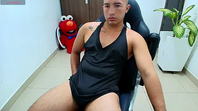 sebastian oconnor77 online show from 25, 9, 2025