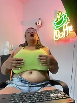 AlexxiaaMat online show from 16, 9, 2025