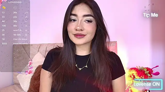 Snapshot of sweet_artemiis chatting on 22, 4, 2026 sweet artemiis online show from 22, 4, 2026