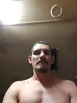Snapshot of mike42088 chatting on 21, 5, 2026 mike42088 online show from 21, 5, 2026