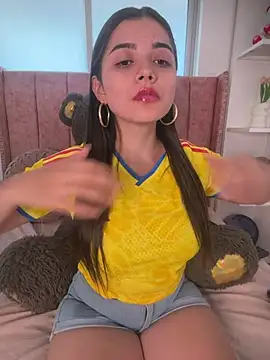 Snapshot of salomecute21 chatting on 7, 7, 2026 salomecute21 online show from 7, 7, 2026