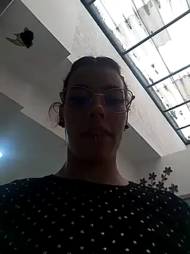 Pamelamiler   online show from 11, 10, 2025