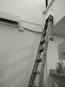 Pamelamiler   online show from 21, 4, 2026