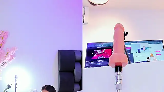 Snapshot of maily_zanss chatting on 4, 2, 2026 maily zanss online show from 4, 2, 2026