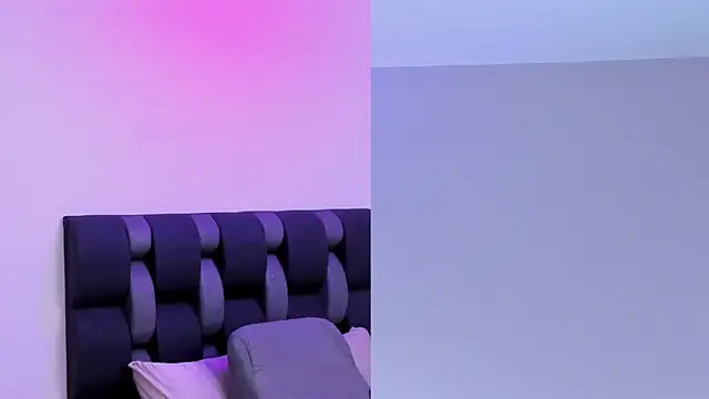 maily zanss online show from 14, 4, 2026