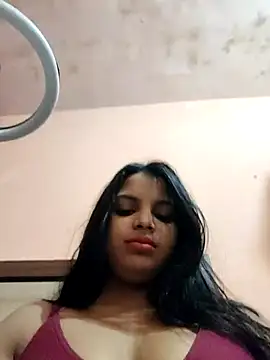 Snapshot of Maahhii_2 chatting on 3, 5, 2026 Maahhii 2 online show from 3, 5, 2026