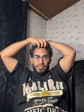 TU-MORENOO online show from 22, 9, 2025