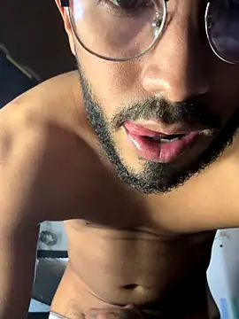 TU-MORENOO online show from 28, 9, 2025