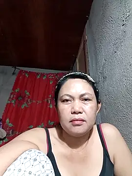 Everleigh mom online show from 2, 10, 2025