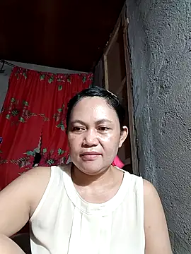 Everleigh mom online show from 11, 10, 2025