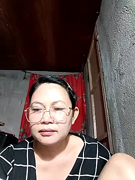 Everleigh mom online show from 22, 11, 2025