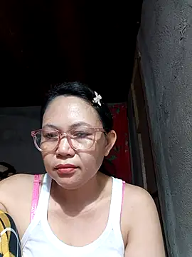 Everleigh mom online show from 8, 1, 2026