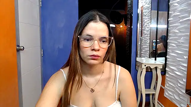 maira tf online show from 9, 10, 2025