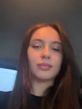 Ashley-Evans online show from 3, 12, 2024