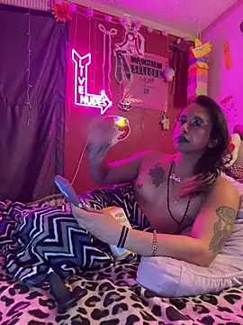 TranSexualJade95 online show from 15, 5, 2026