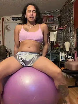 Snapshot of TranSexualJade95 chatting on 18, 6, 2026 TranSexualJade95 online show from 18, 6, 2026