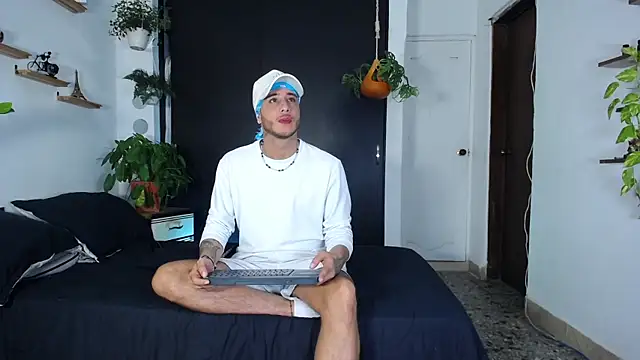 Borsalino Adam online show from 24, 11, 2025