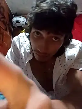 Snapshot of alexandercruz chatting on 13, 12, 2025 alexandercruz online show from 13, 12, 2025