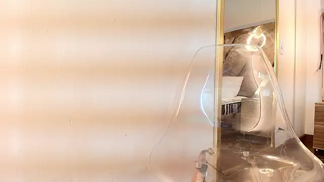 Snapshot of zarah_andrew__ chatting on 12, 9, 2025 zarah andrew online show from 12, 9, 2025