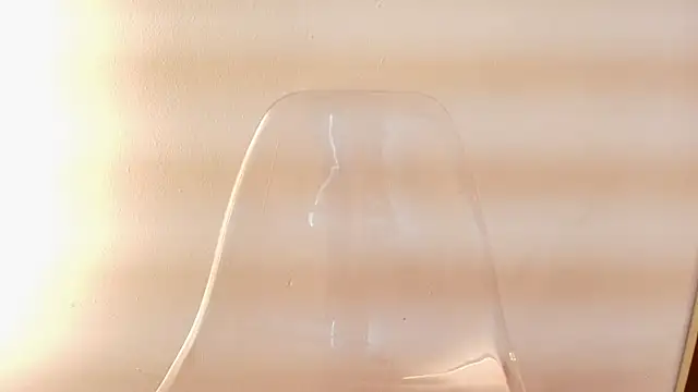 Snapshot of zarah_andrew__ chatting on 22, 10, 2025 zarah andrew online show from 22, 10, 2025