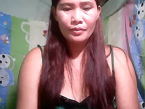 Snapshot of Juicy_69xx chatting on 25, 10, 2025 Juicy 69xx online show from 25, 10, 2025