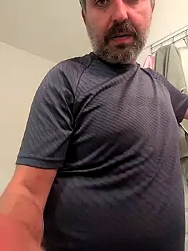 Snapshot of cloudymatt chatting on 16, 10, 2025 cloudymatt online show from 16, 10, 2025