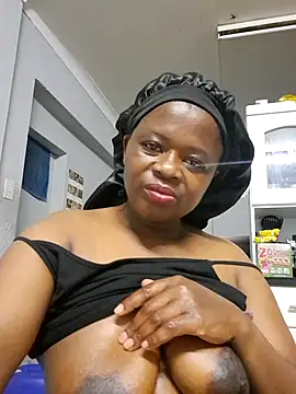 cairococo online show from 8, 9, 2025