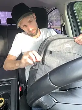 thejohnryancollection online show from 17, 10, 2025