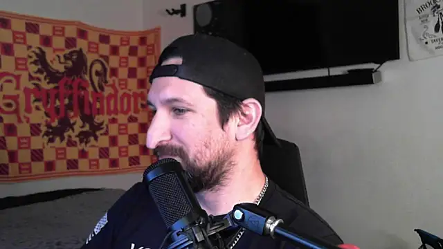 Snapshot of DevilPup75_ chatting on 12, 9, 2025 DevilPup75  online show from 12, 9, 2025