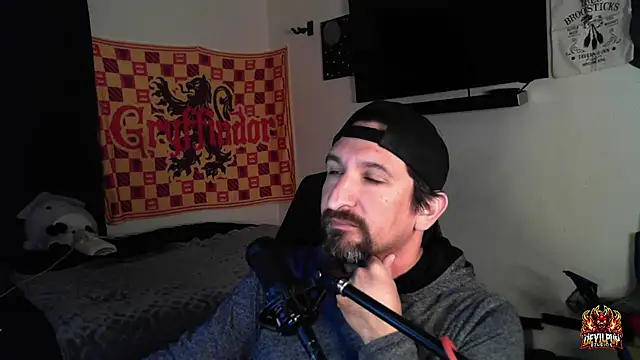 Snapshot of DevilPup75_ chatting on 27, 9, 2025 DevilPup75  online show from 27, 9, 2025
