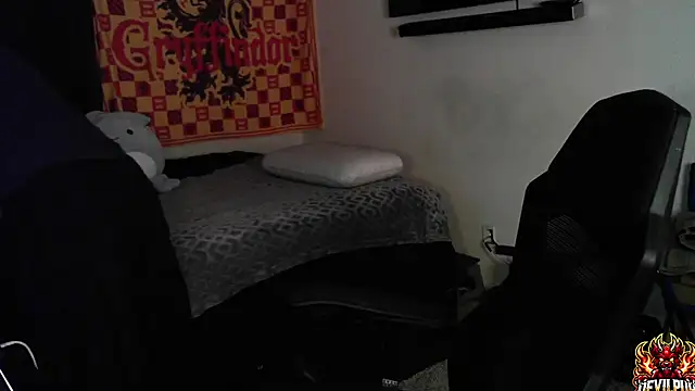 Snapshot of DevilPup75_ chatting on 27, 9, 2025 DevilPup75  online show from 27, 9, 2025
