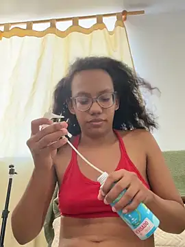 Snapshot of Valen1800 chatting on 23, 10, 2025 Valen1800 online show from 23, 10, 2025