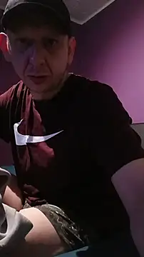 Snapshot of Thoma9034 chatting on 15, 11, 2025 Thoma9034 online show from 15, 11, 2025