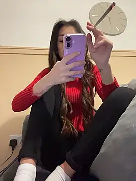 naughtybella05 online show from 11, 1, 2026