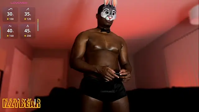 izzybear   online show from 31, 10, 2025