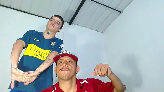 Snapshot of skinny23cm chatting on 31, 1, 2026 skinny23cm online show from 31, 1, 2026