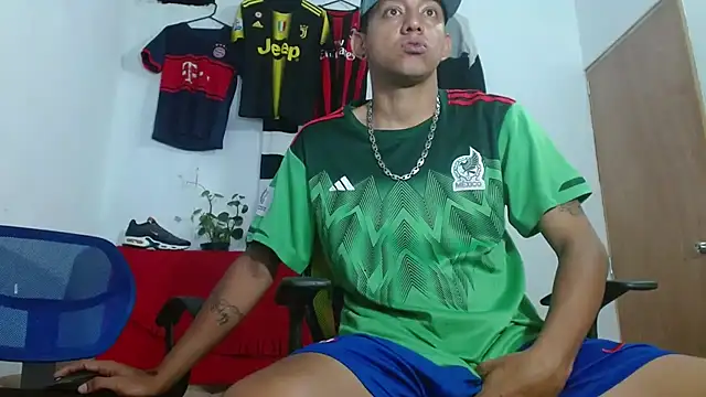 skinny23cm online show from 8, 3, 2026