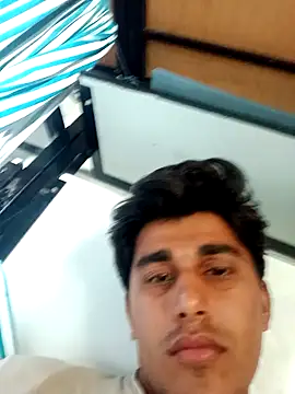 HarryChoudhary21 online show from 11, 4, 2026