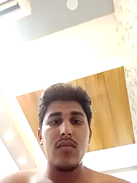 Snapshot of HarryChoudhary21 chatting on 4, 6, 2026 HarryChoudhary21 online show from 4, 6, 2026