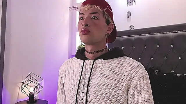 Snapshot of OzorioDany chatting on 15, 9, 2025 OzorioDany online show from 15, 9, 2025