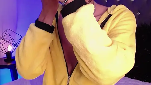 Snapshot of OzorioDany chatting on 5, 10, 2025 OzorioDany online show from 5, 10, 2025