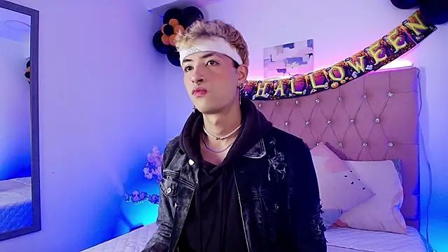 Snapshot of OzorioDany chatting on 17, 10, 2025 OzorioDany online show from 17, 10, 2025