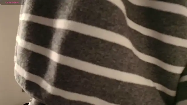 Snapshot of OzorioDany chatting on 21, 11, 2025 OzorioDany online show from 21, 11, 2025