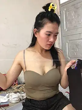 Maymay97 online show from 13, 10, 2025