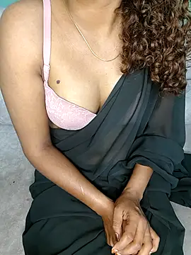 Snapshot of Tamilpallavi chatting on 23, 2, 2026 Tamilpallavi online show from 23, 2, 2026