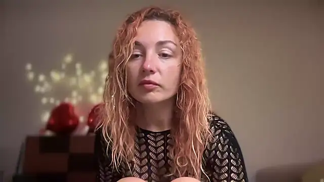 Snapshot of Reddgiirl chatting on 18, 1, 2026 Reddgiirl online show from 18, 1, 2026