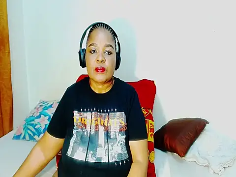 Love-Racheal75 online show from 29, 5, 2026