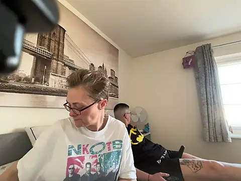 Curvy-Jinx online show from 2, 3, 2026