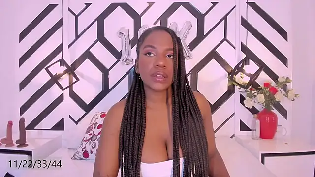 Snapshot of VictoriaKroft chatting on 22, 9, 2025 VictoriaKroft online show from 22, 9, 2025