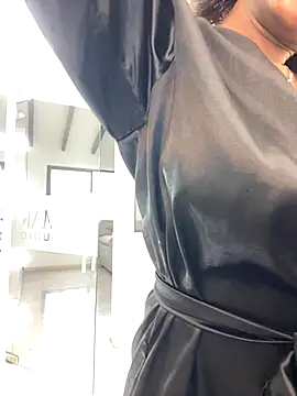 Snapshot of VictoriaKroft chatting on 29, 9, 2025 VictoriaKroft online show from 29, 9, 2025